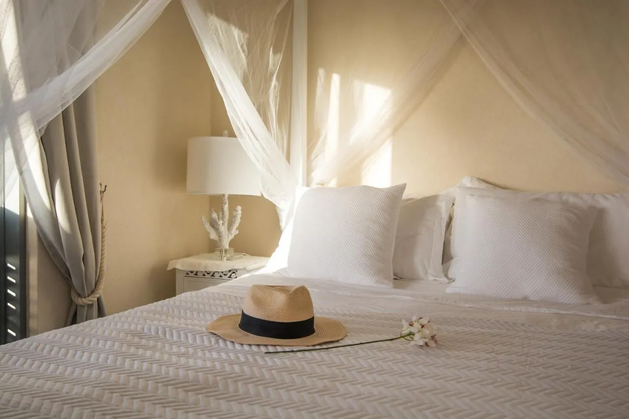 West Rock Villas Saint James